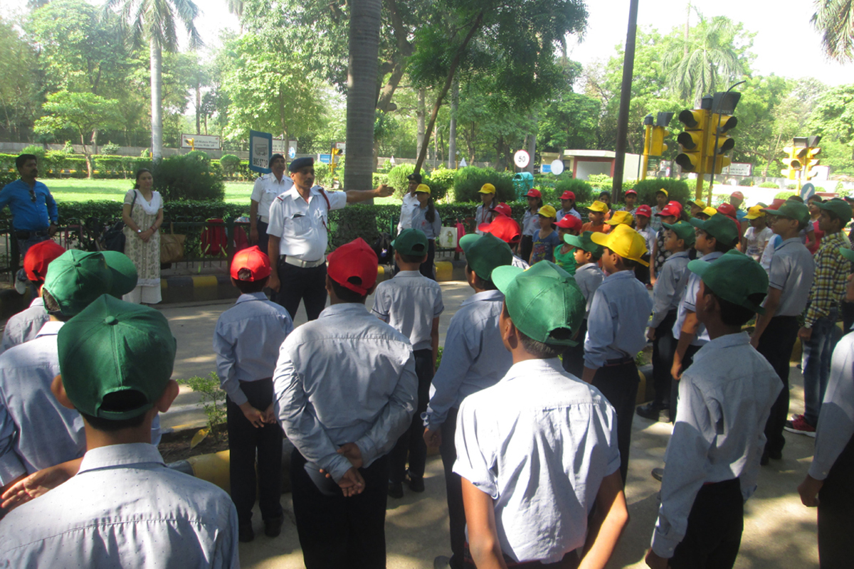 roshanara bagh slider